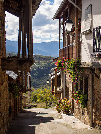 Day 24: Rabanal del Camino to Molinaseca (Riego de Ambrós)