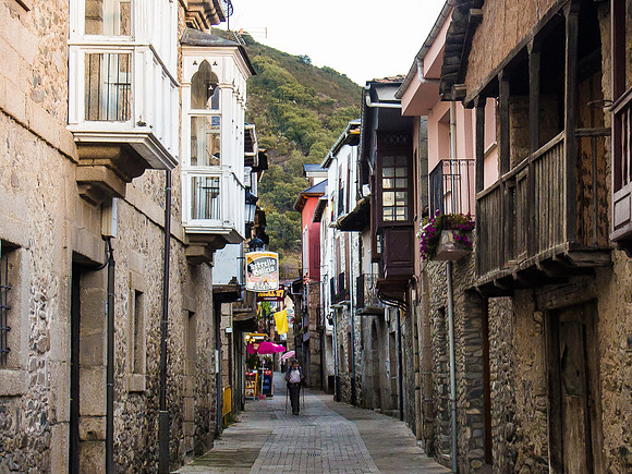 Day 24: Rabanal del Camino to Molinaseca (Molinaseca)