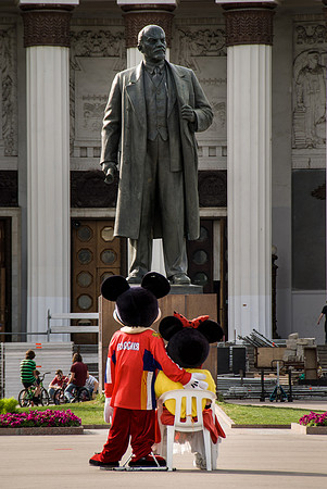 Mickey and Minnie, All-Russian Exhibition Centre, Moscow
